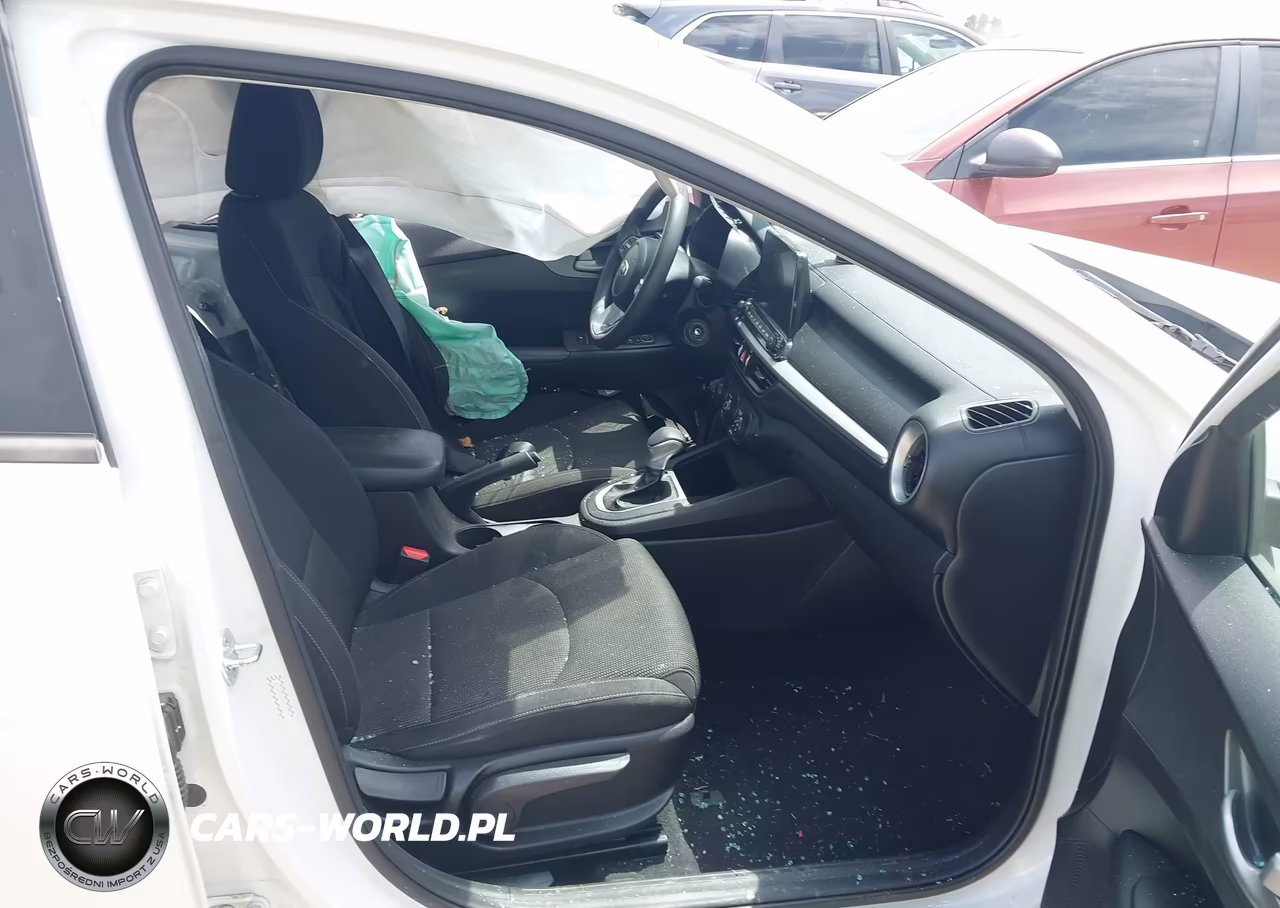 2021 Kia Forte Lxs VIN:3KPF24AD9ME374875 - 5