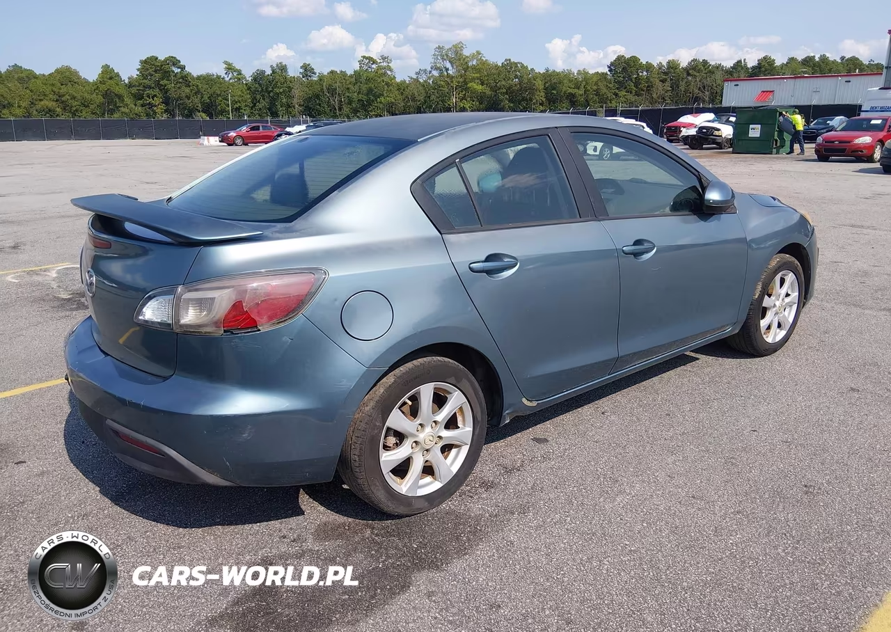2011 Mazda Mazda3 I Touring VIN:JM1BL1VF9B1442789 - 4