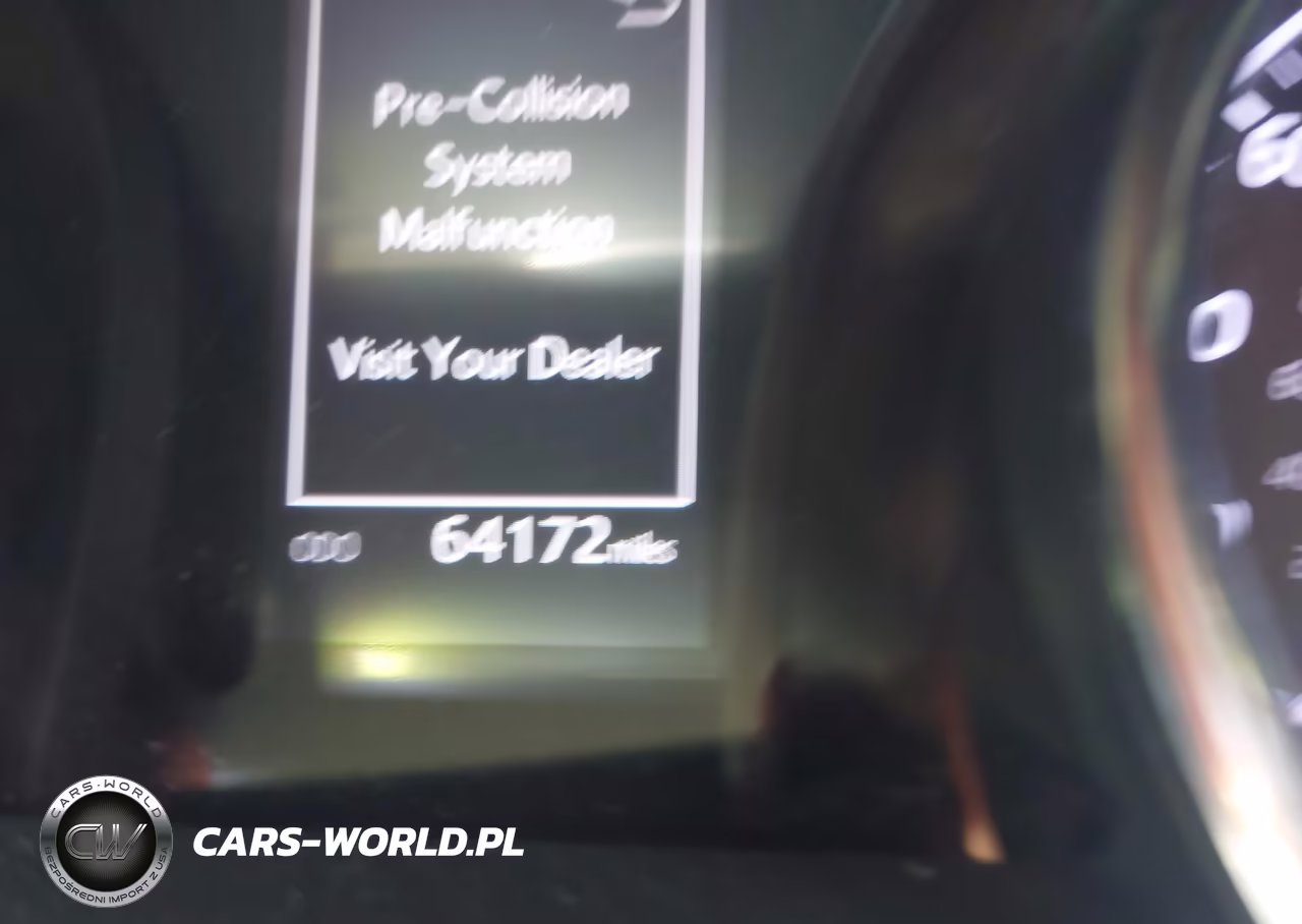2020 Toyota Camry Le VIN:4T1C11AK1LU398991 - 16