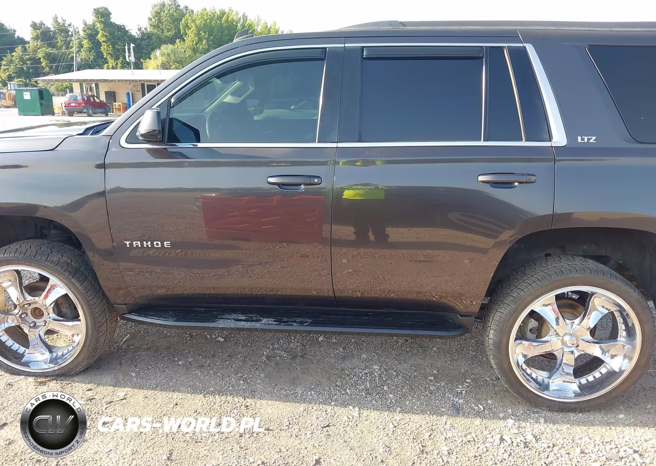 2015 Chevrolet Tahoe Lt VIN:1GNSKBKC9FR202336 - 14