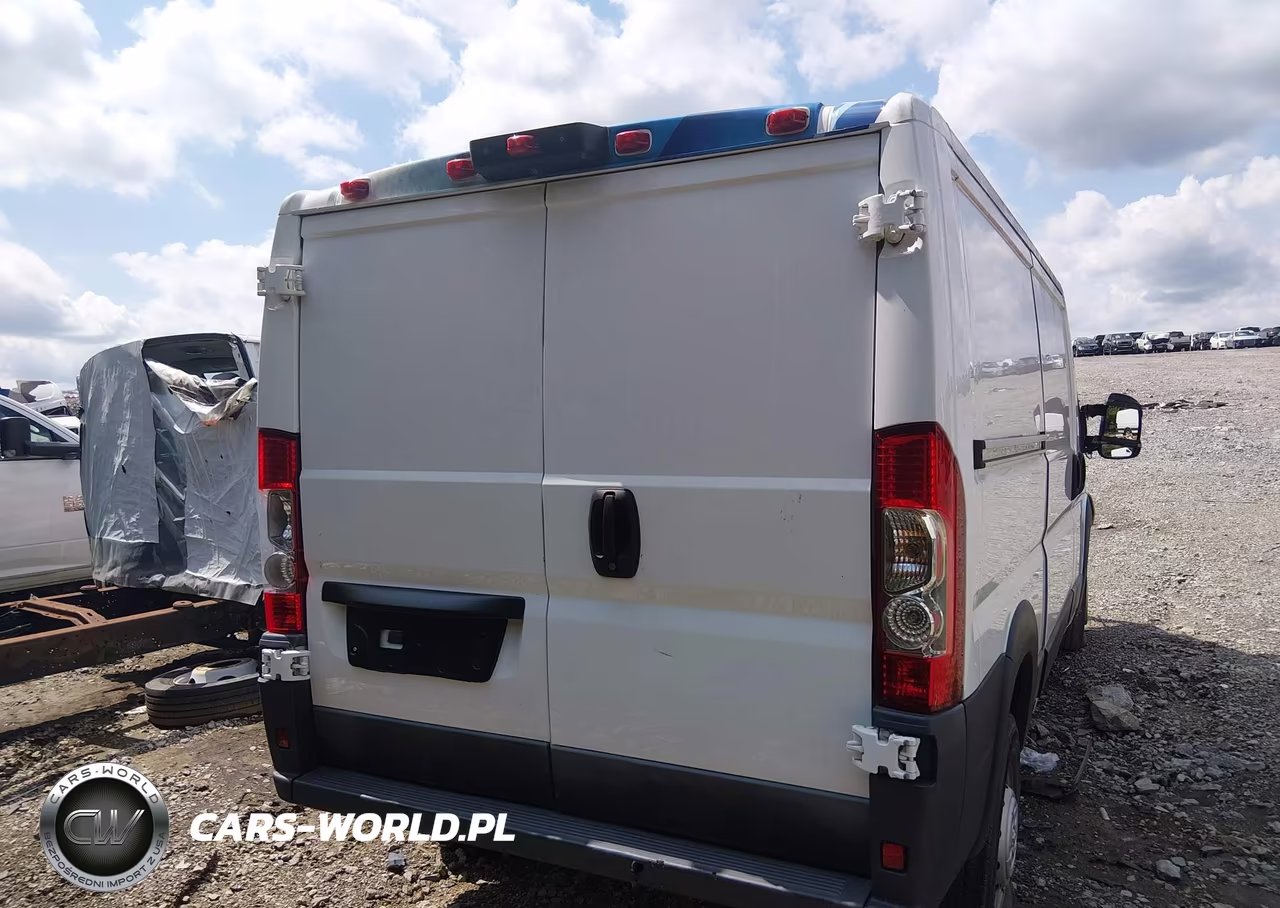 2019 Ram Promaster 1500 Low Roof 136 Wb VIN:3C6TRVAG8KE515678 - 17