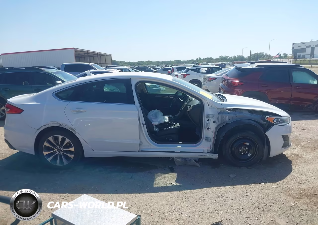 2019 Ford Fusion Sel VIN:3FA6P0E90KR145156 - 14