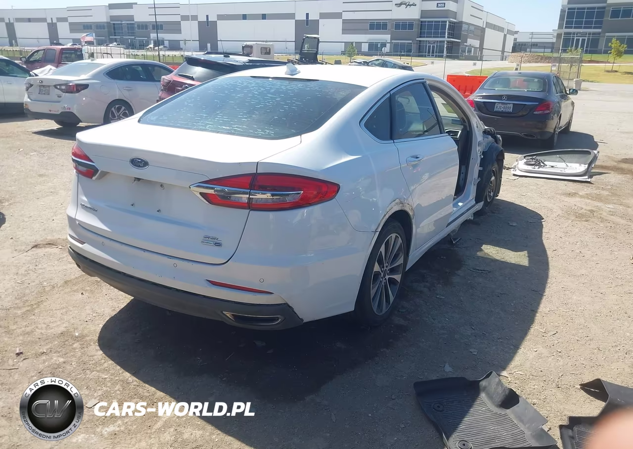 2019 Ford Fusion Sel VIN:3FA6P0E90KR145156 - 4