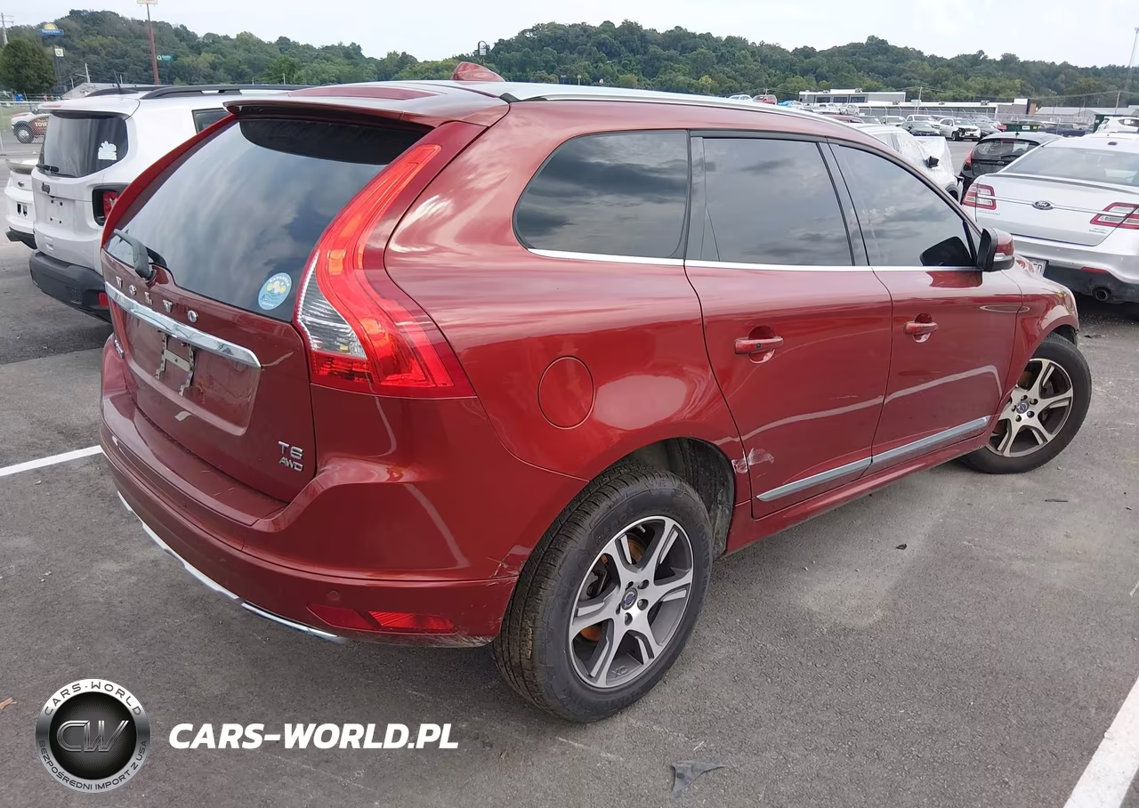 2015 Volvo Xc60 T6 Premier Plus VIN:YV4902RC5F2598922 - 4