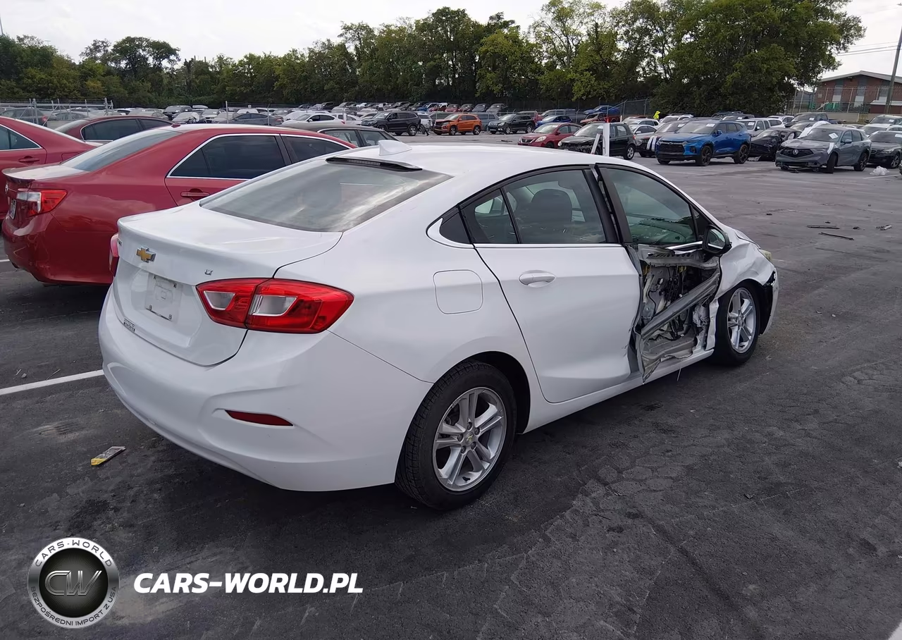 2016 Chevrolet Cruze Lt Auto VIN:1G1BE5SM8G7286357 - 4
