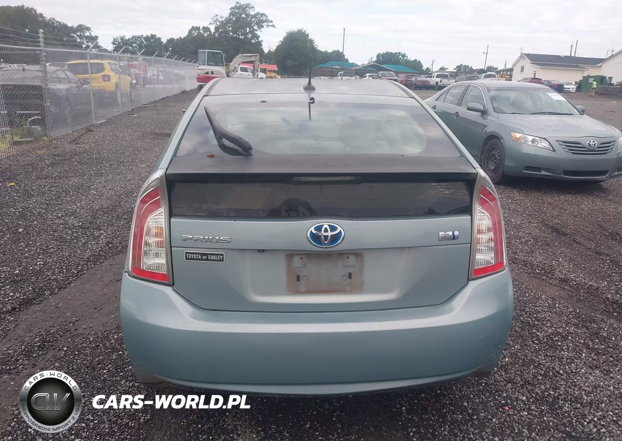 2013 Toyota Prius Three VIN:JTDKN3DU9D5580785 - 15