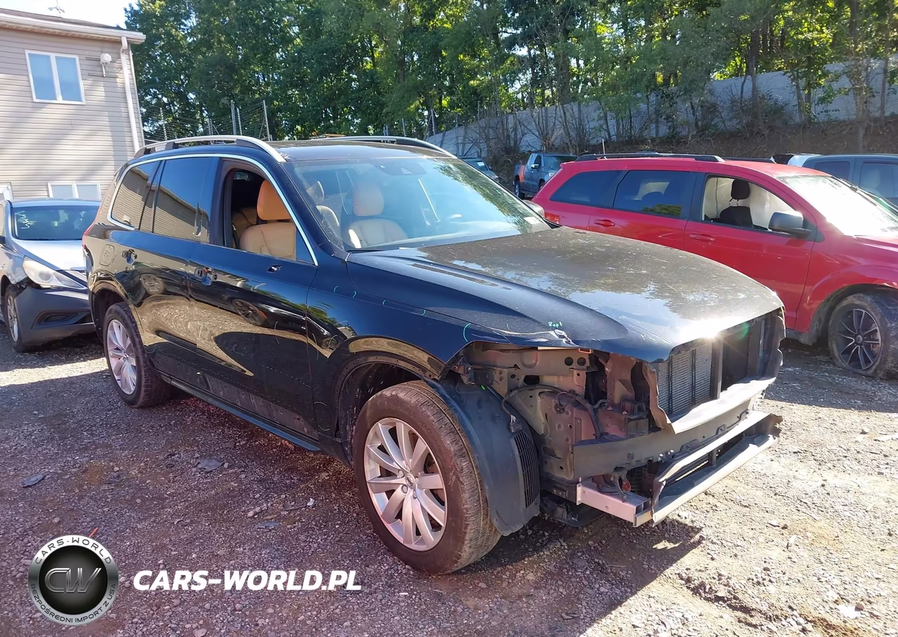 2018 Volvo Xc90 T6 Momentum – zdjęcie 1 z 16
