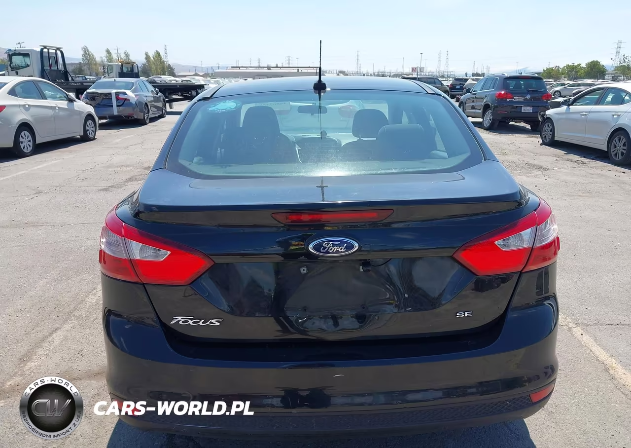 2014 Ford Focus Se VIN:1FADP3F23EL408009 - 16