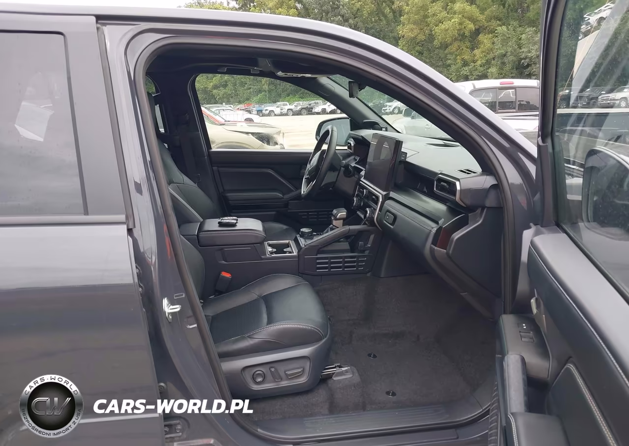 2025 Toyota 4Runner Limited VIN:JTEVA5BR9S5071064 - 5