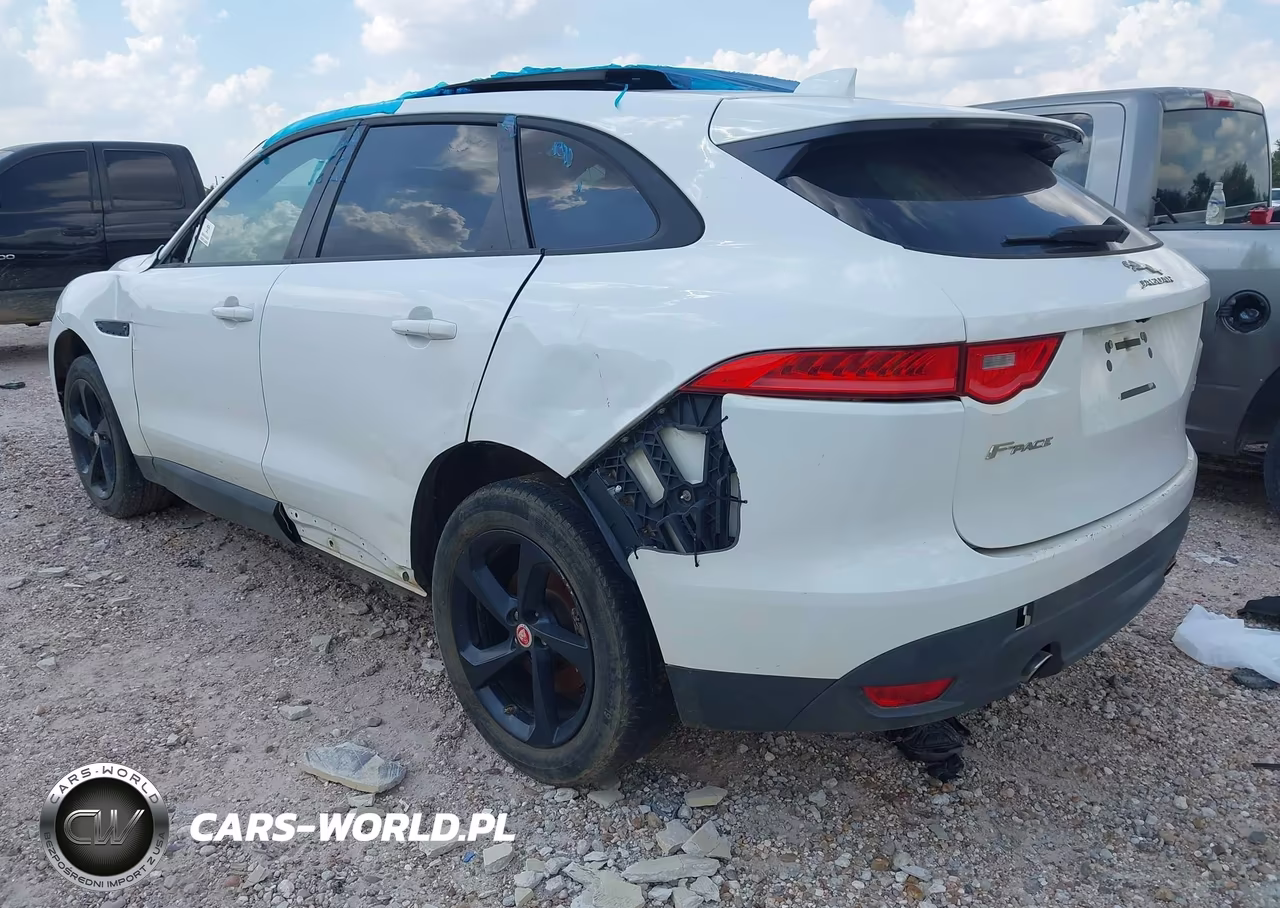 2018 Jaguar F-Pace 25T Premium VIN:SADCJ2FX4JA254014 - 3