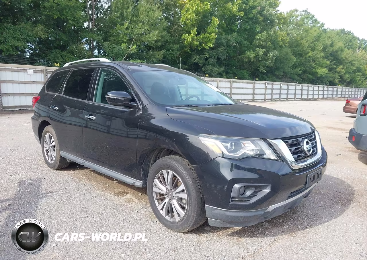 2019 Nissan Pathfinder Sv