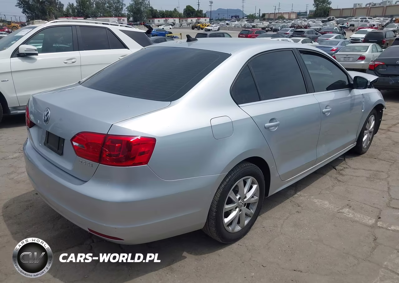 2013 Volkswagen Jetta 2.5L Se VIN:3VWDP7AJ7DM456106 - 4