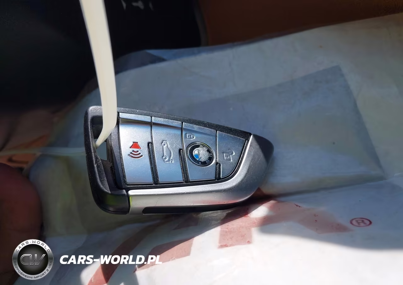 2018 BMW 540I VIN:WBAJE5C55JWA94885 - 11