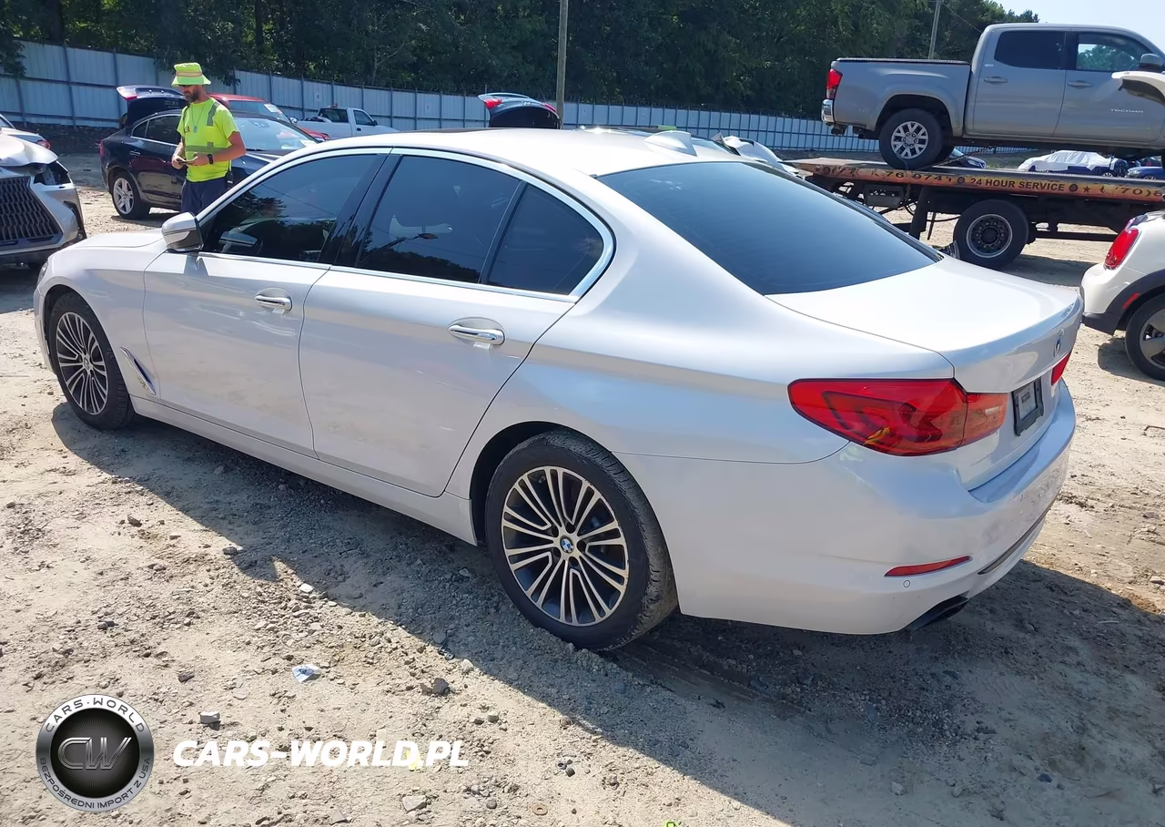 2018 BMW 540I VIN:WBAJE5C55JWA94885 - 3