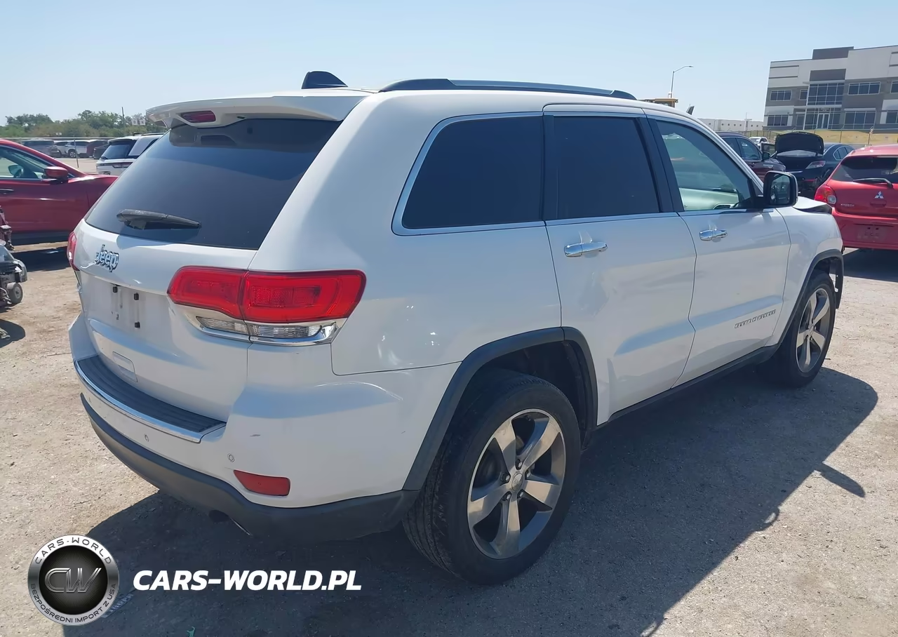 2015 Jeep Grand Cherokee Limited VIN:1C4RJEBGXFC822985 - 4