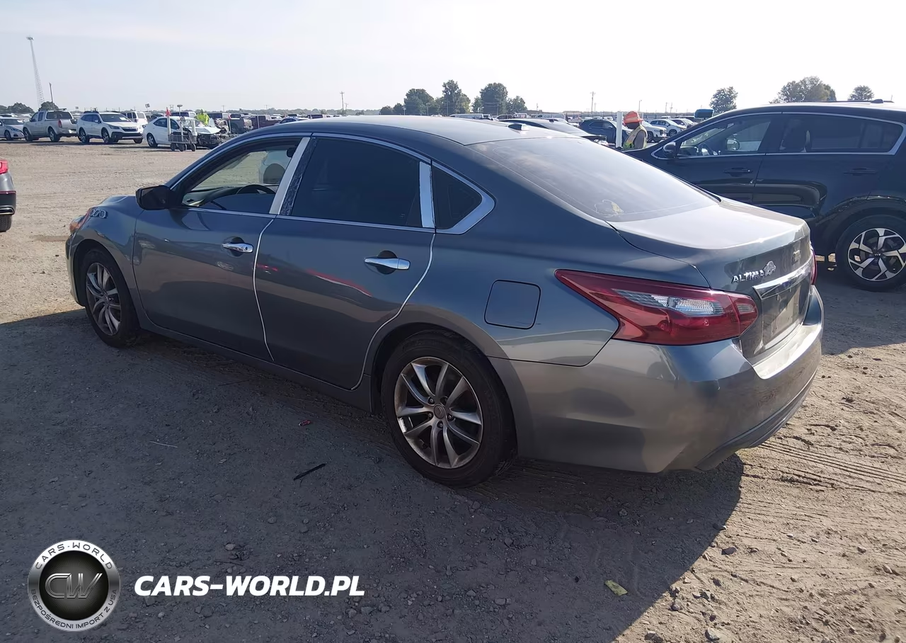 2018 Nissan Altima 2.5 Sv VIN:1N4AL3AP3JC118445 - 3