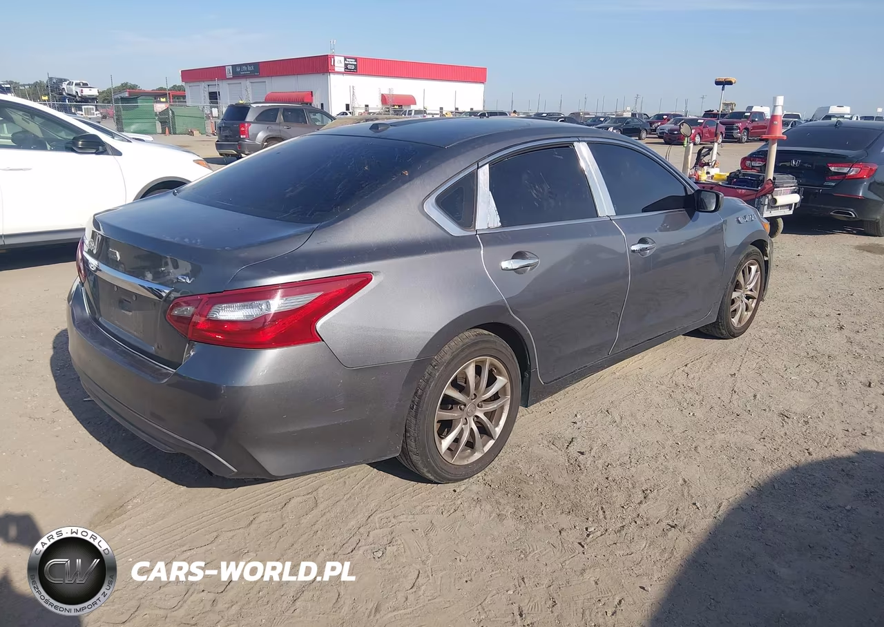 2018 Nissan Altima 2.5 Sv VIN:1N4AL3AP3JC118445 - 4