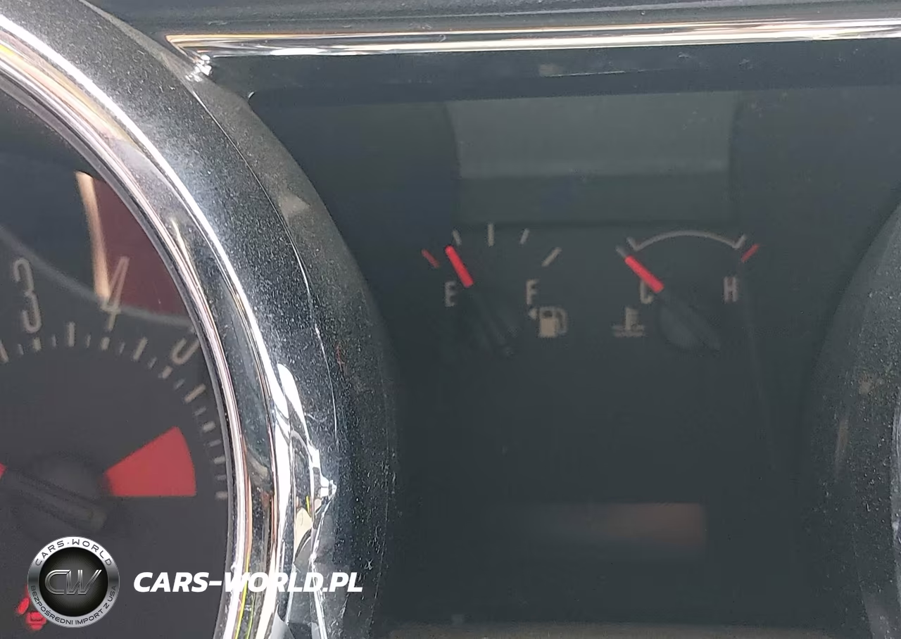 2007 Ford Mustang V6 Deluxe-V6 Premium VIN:1ZVFT84N775276594 - 7