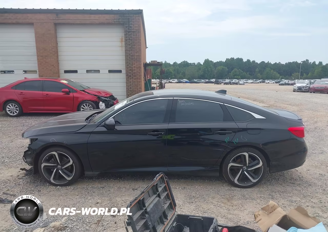 2018 Honda Accord Sport VIN:1HGCV1F30JA166277 - 14