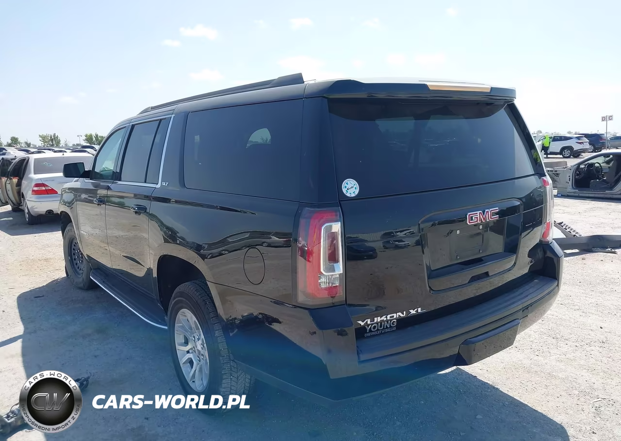 2019 GMC Yukon Xl Slt VIN:1GKS1GKC2KR327900 - 3