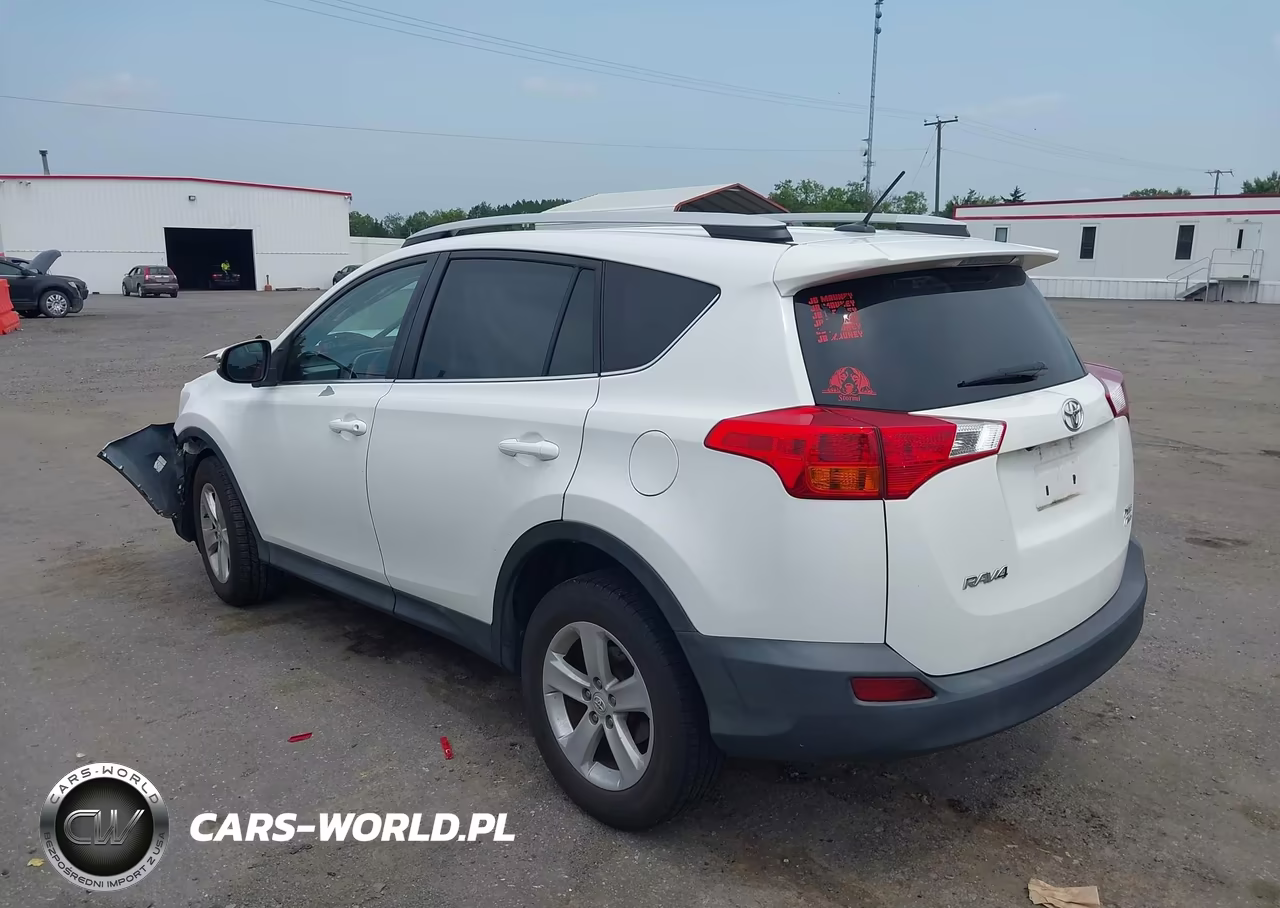 2014 Toyota Rav4 Xle VIN:2T3RFREV0EW184079 - 3