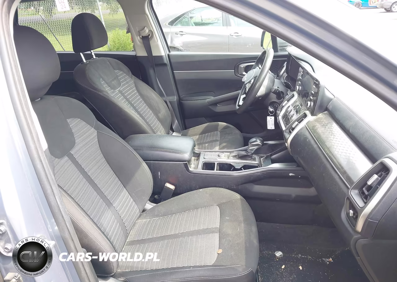 2022 Kia Sorento Lx VIN:5XYRGDLC4NG075057 - 5