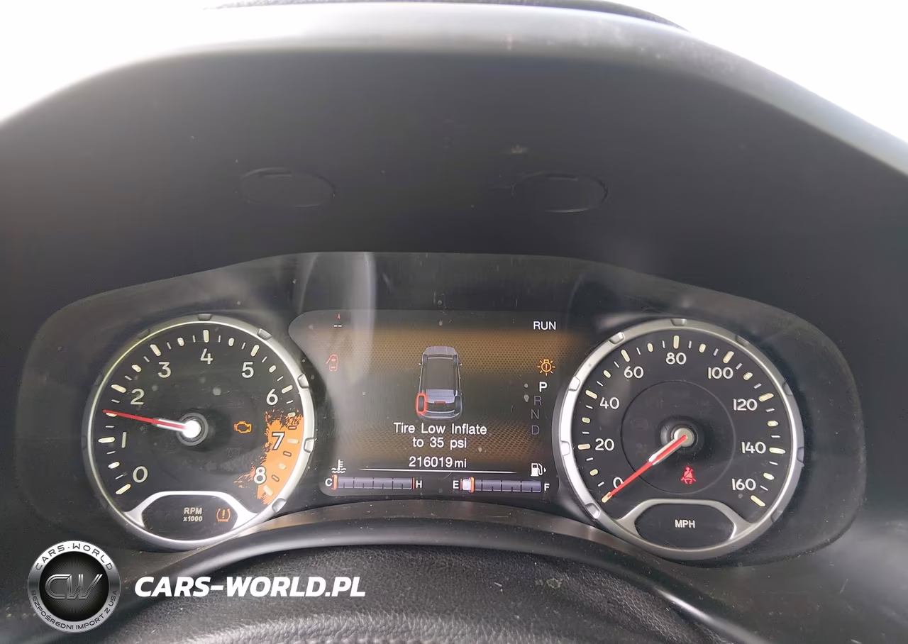 2016 Jeep Renegade Trailhawk VIN:ZACCJBCT1GPC71049 - 7