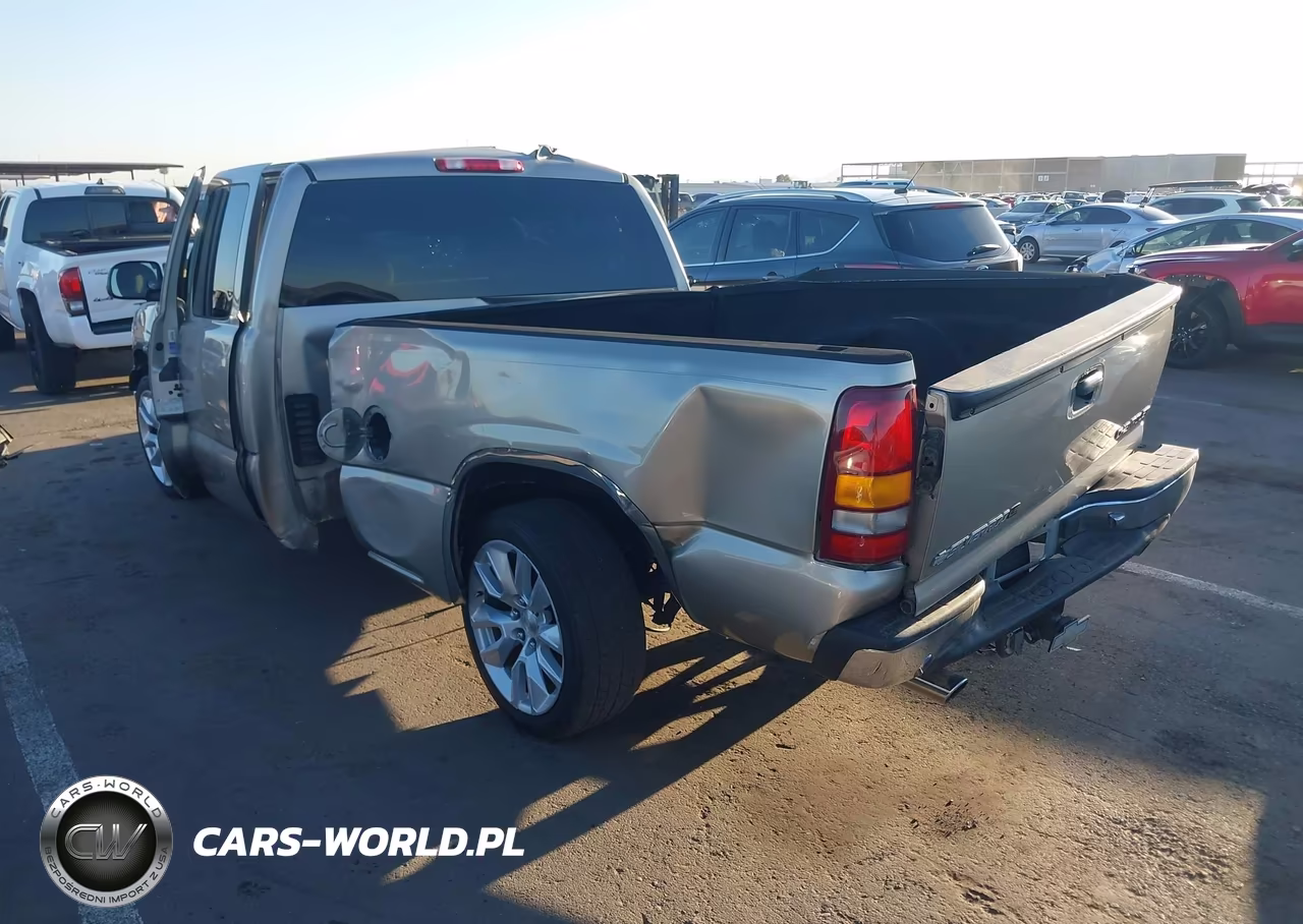 2002 Chevrolet Silverado 1500 Ls VIN:2GCEC19T821382625 - 3