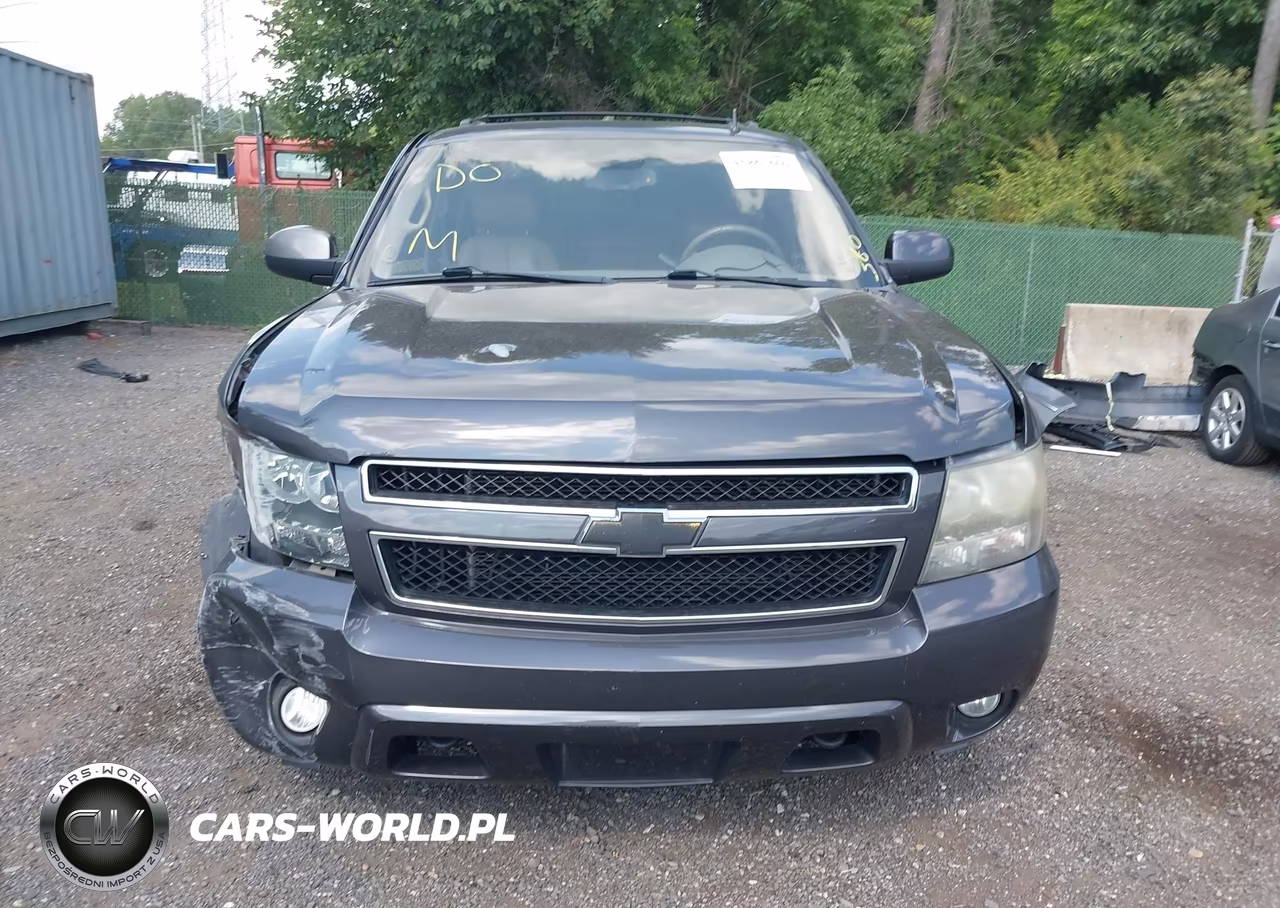 2010 Chevrolet Suburban 1500 Lt1 VIN:1GNUKJE3XAR261502 - 12