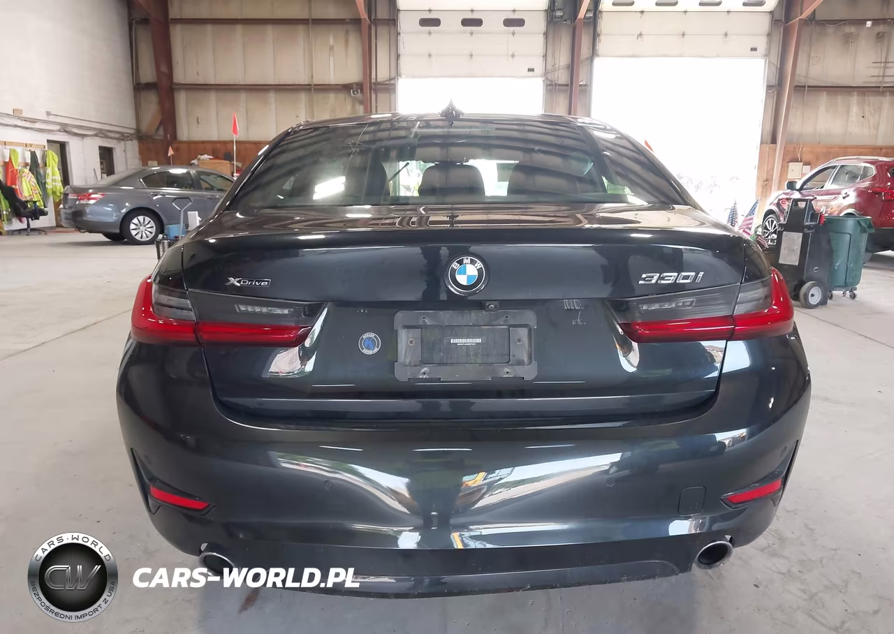 2021 BMW 330I xDrive VIN:3MW5R7J02M8B79492 - 16