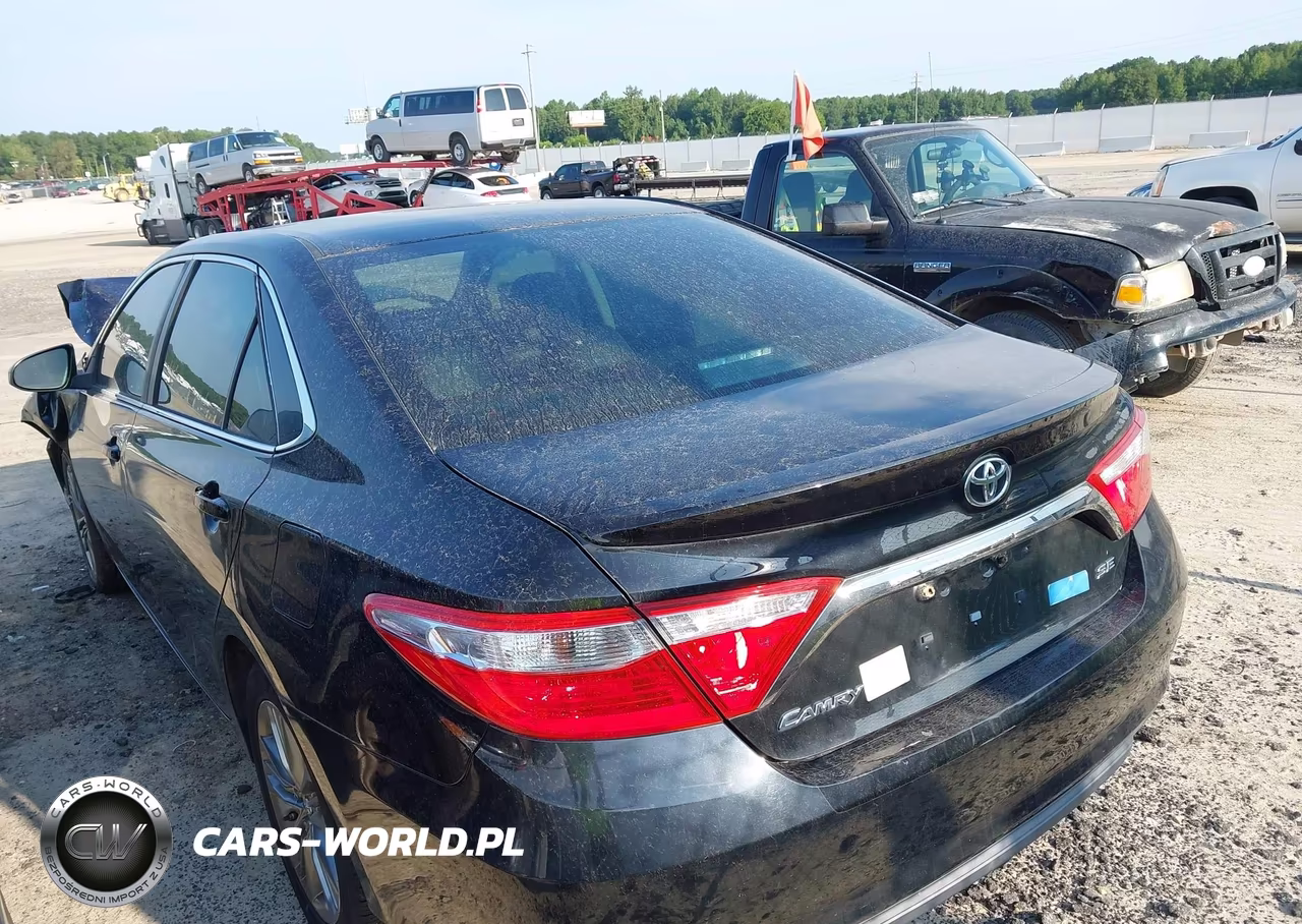 2017 Toyota Camry Se VIN:4T1BF1FK5HU311395 - 15