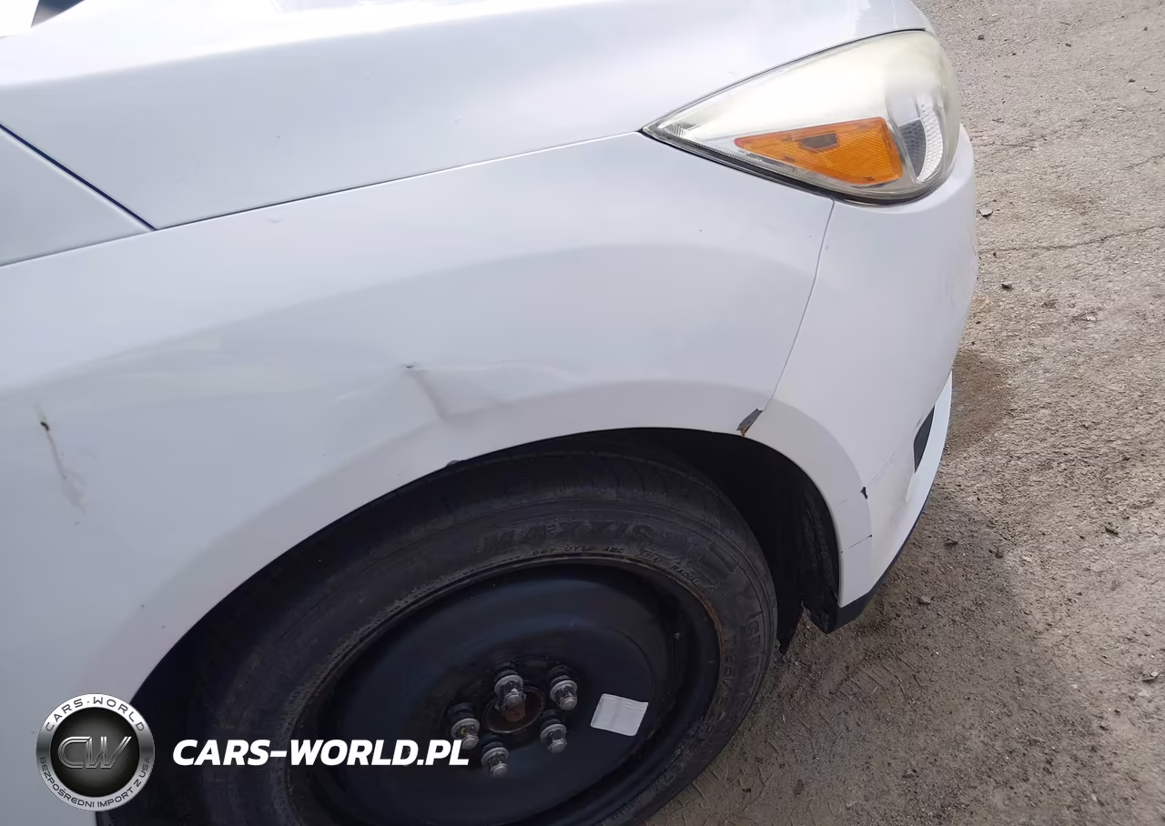 2015 Ford Focus Se VIN:1FADP3F22FL201449 - 6