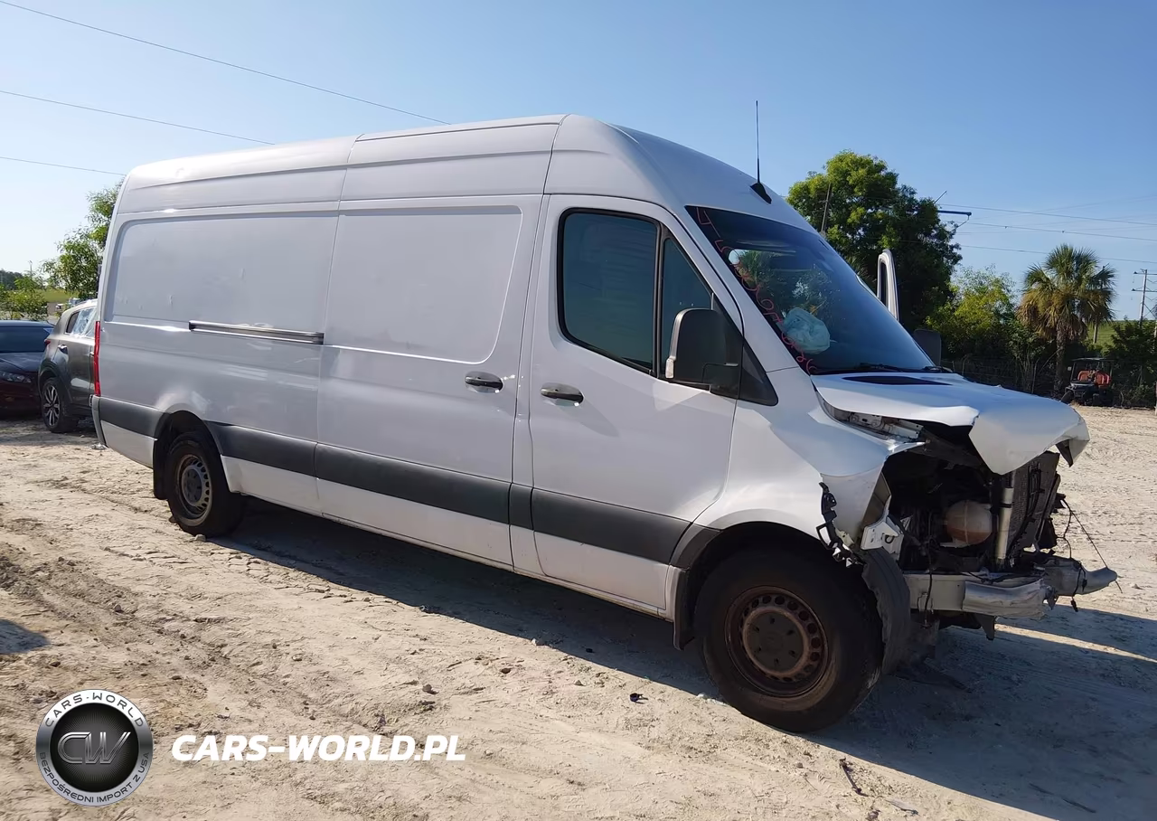 2021 Mercedes-Benz Sprinter 2500 High Roof I4