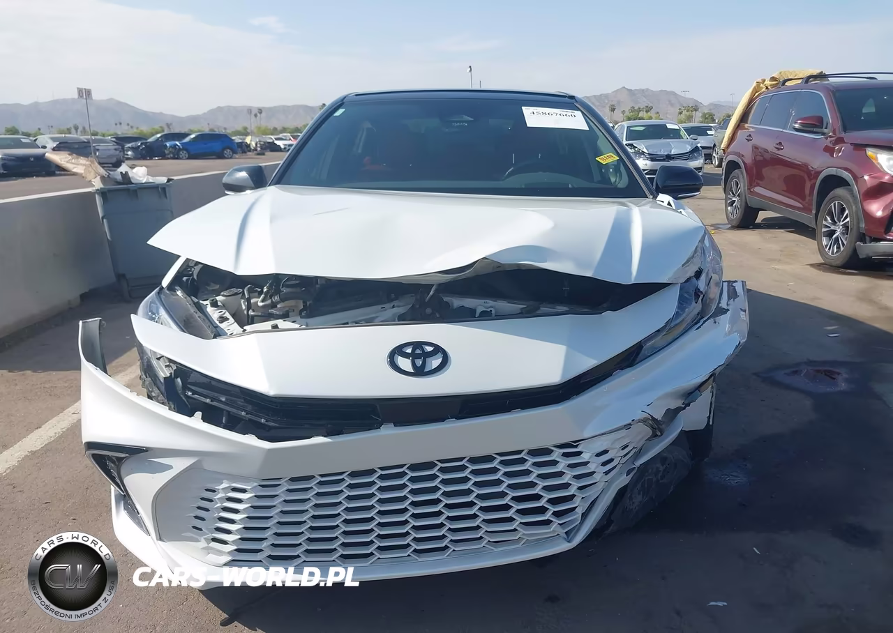 2025 Toyota Camry Xse VIN:4T1DAACK2SU075579 - 12