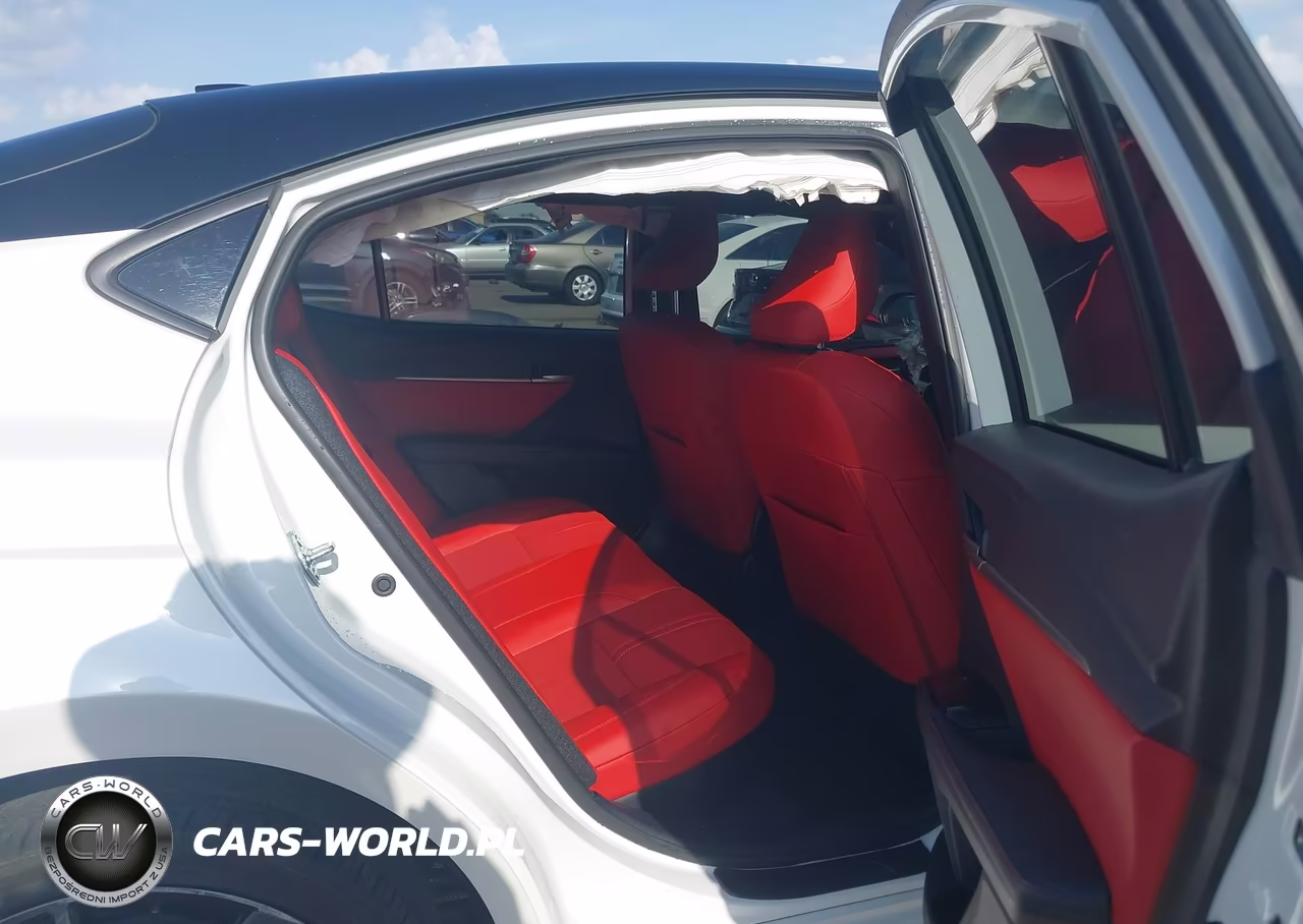 2025 Toyota Camry Xse VIN:4T1DAACK2SU075579 - 8