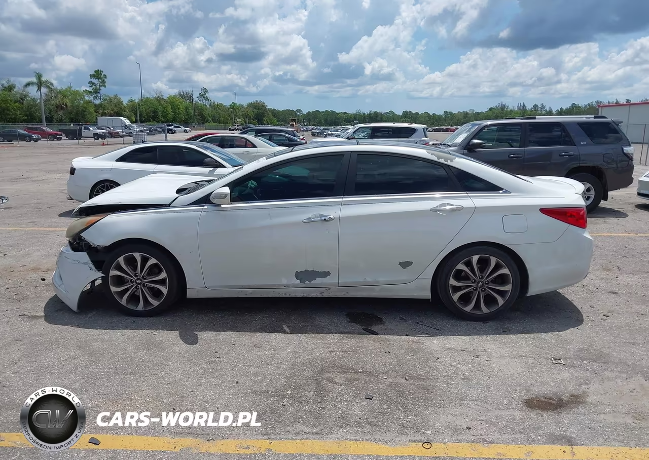 2013 Hyundai Sonata Limited 2.0T VIN:5NPEC4AB3DH663981 - 15