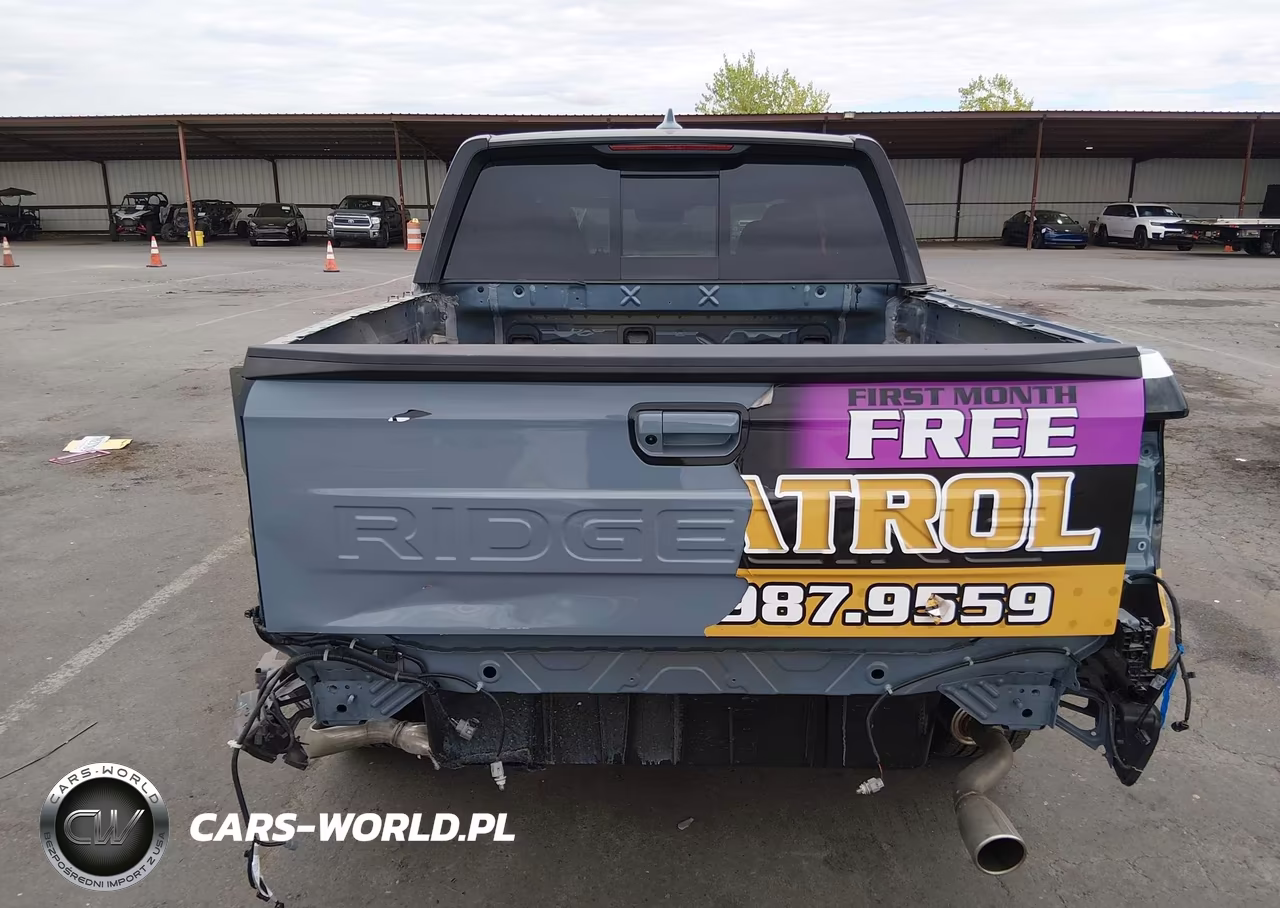 2025 Honda Ridgeline Black Edition VIN:5FPYK3F82SB045531 - 17