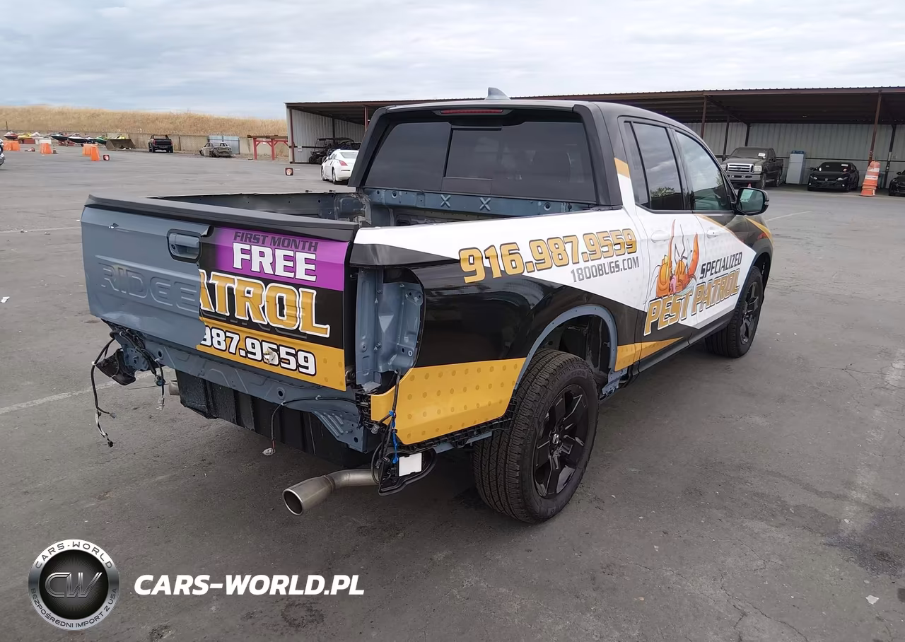 2025 Honda Ridgeline Black Edition VIN:5FPYK3F82SB045531 - 4