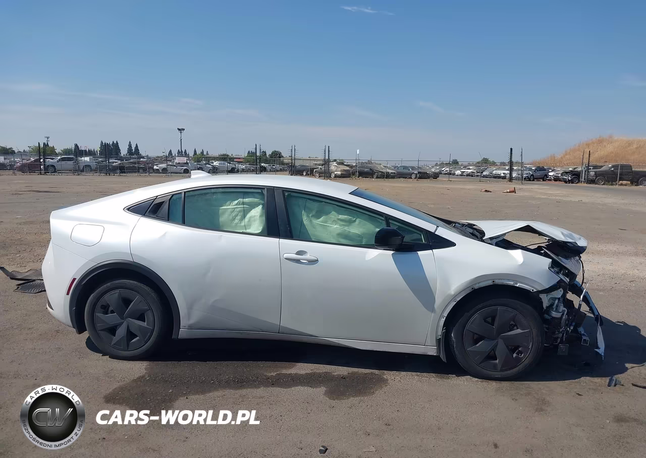 2024 Toyota Prius Prime Se VIN:JTDACACU4R3017542 - 13