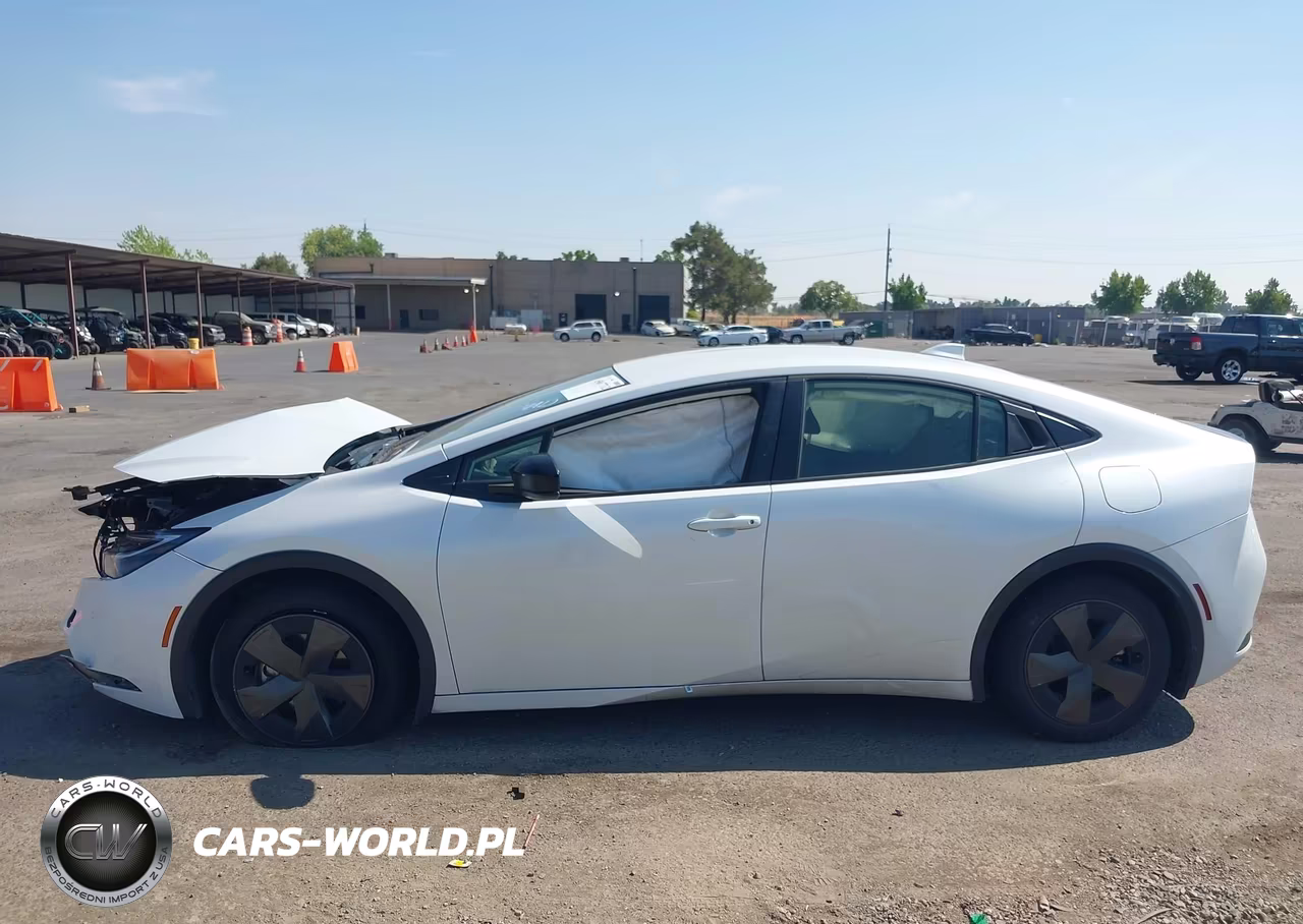 2024 Toyota Prius Prime Se VIN:JTDACACU4R3017542 - 14