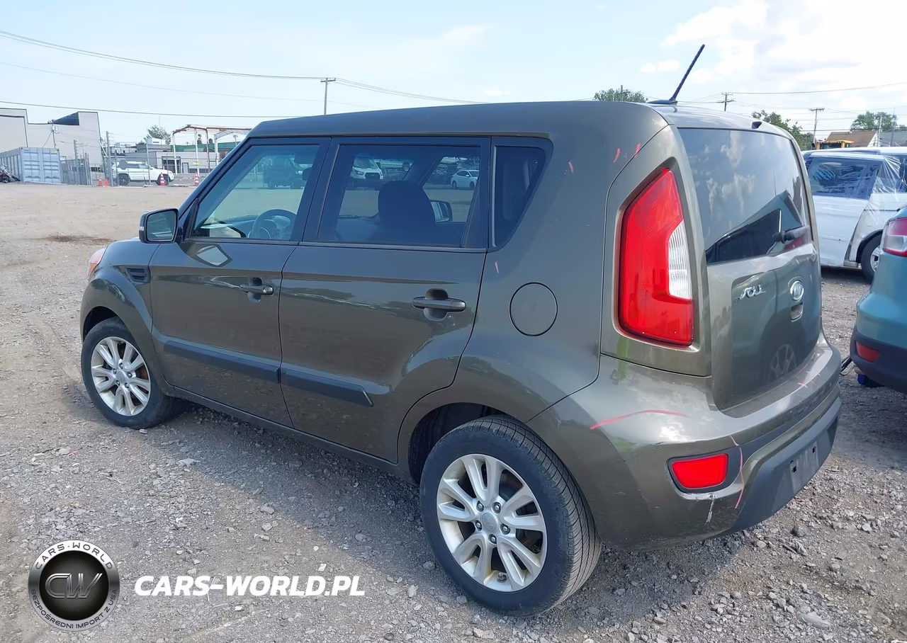 2012 Kia Soul + VIN:KNDJT2A63C7385477 - 3