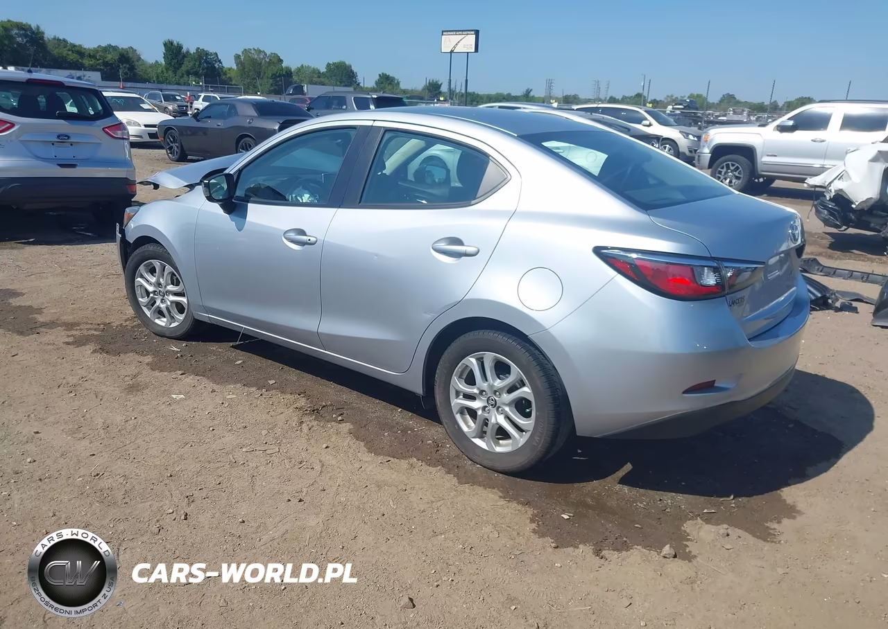 2017 Toyota Yaris Ia VIN:3MYDLBYV6HY153036 - 3