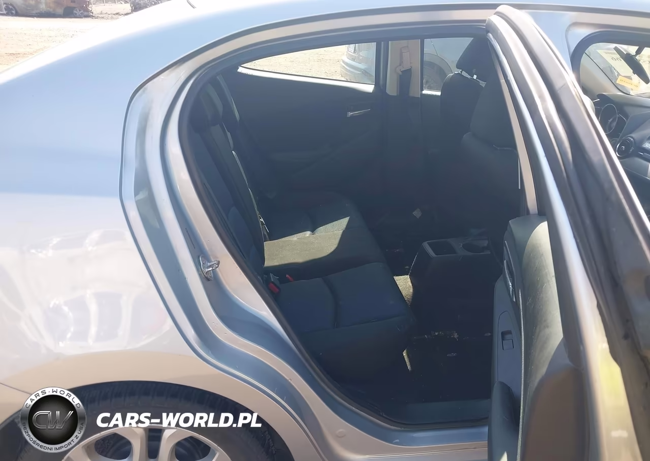 2017 Toyota Yaris Ia VIN:3MYDLBYV6HY153036 - 8