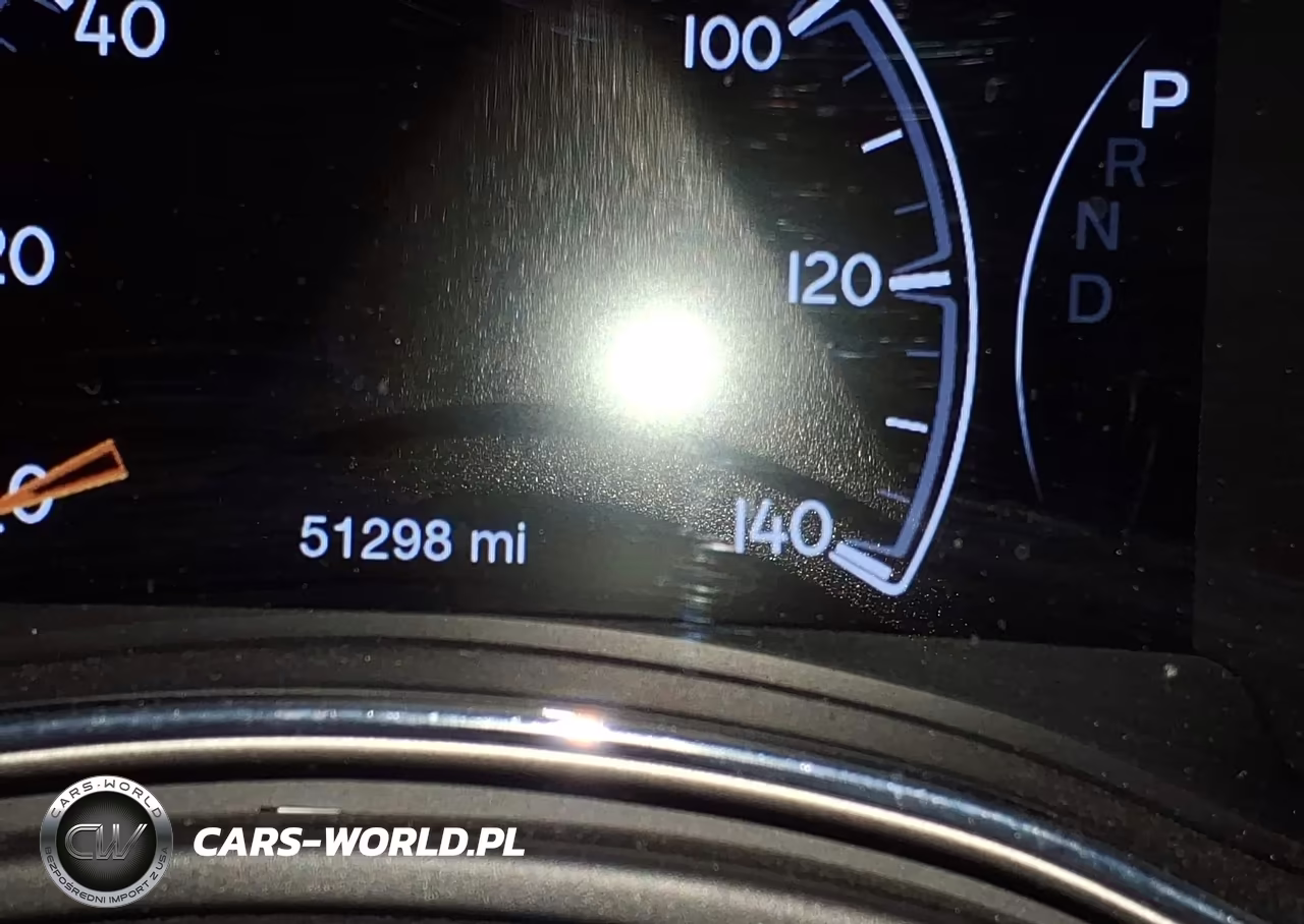 2018 Jeep Grand Cherokee Laredo E 4X4 VIN:1C4RJFAG2JC456956 - 16