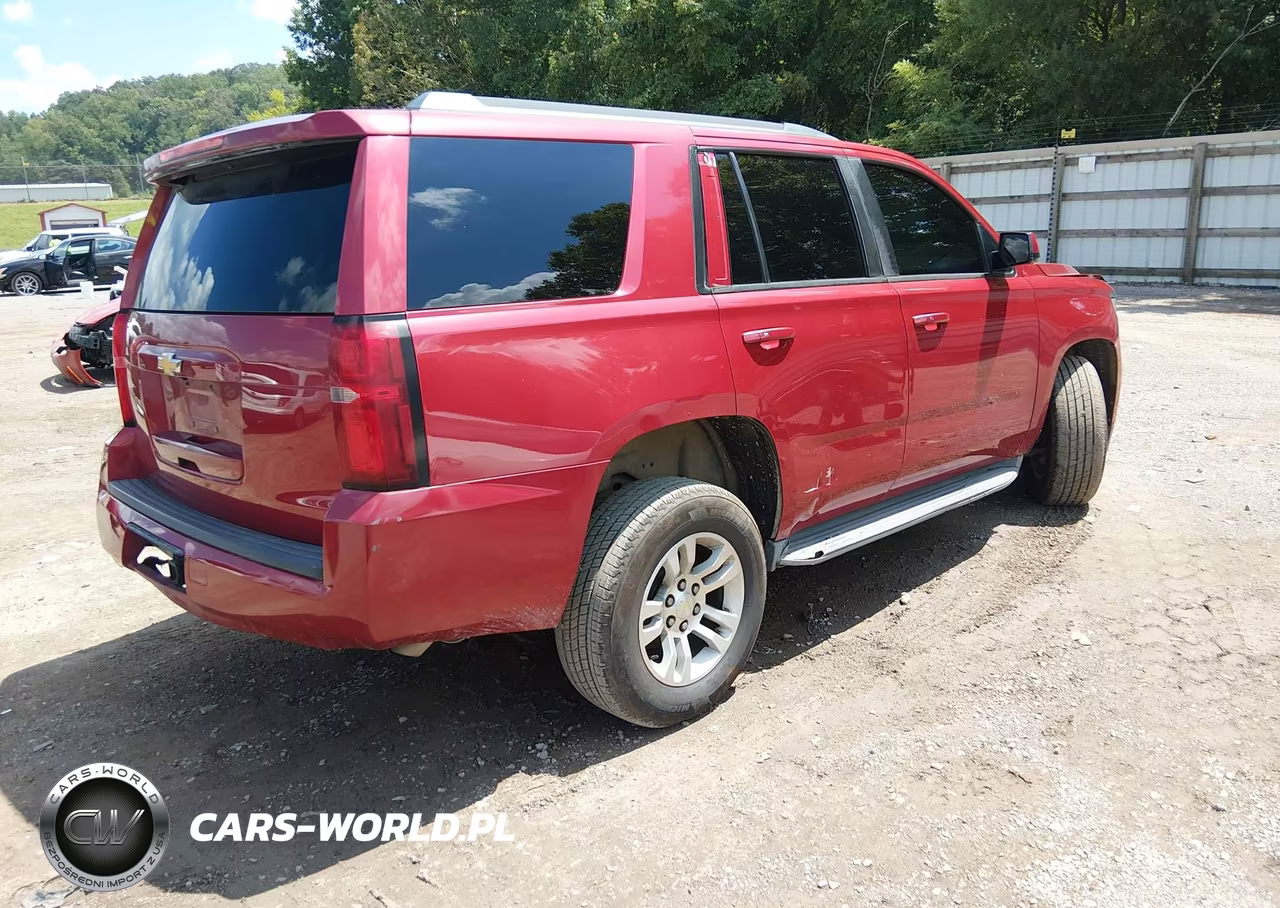 2015 Chevrolet Tahoe Lt VIN:1GNSKBKCXFR575675 - 4