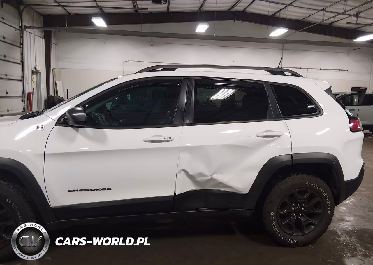 2021 Jeep Cherokee Trailhawk 4X4 VIN:1C4PJMBXXMD128614 - 6