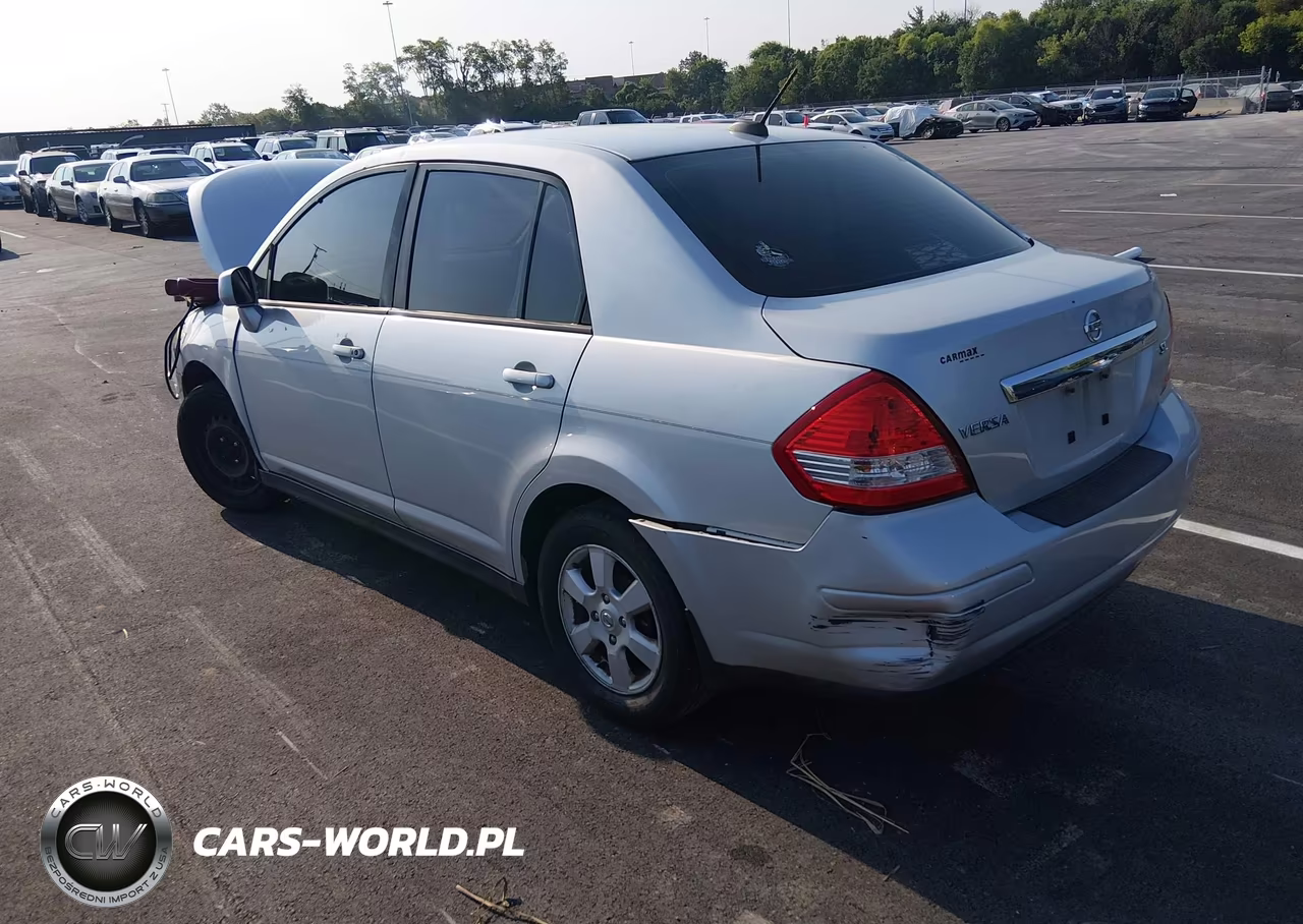 2011 Nissan Versa 1.8Sl VIN:3N1BC1AP3BL377979 - 3