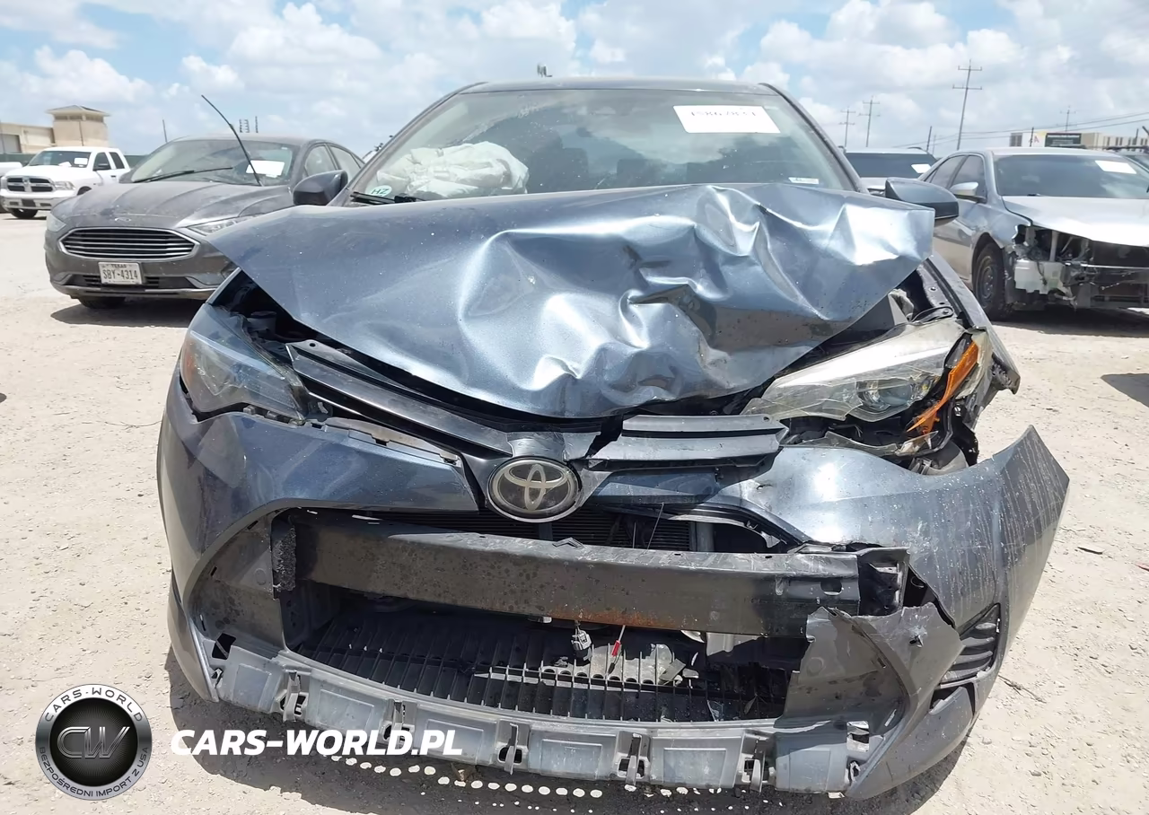 2019 Toyota Corolla Le VIN:2T1BURHE7KC207141 - 13