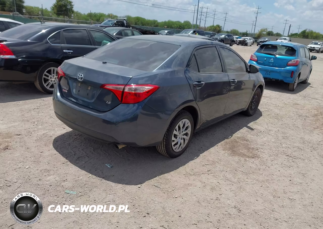 2019 Toyota Corolla Le VIN:2T1BURHE7KC207141 - 4
