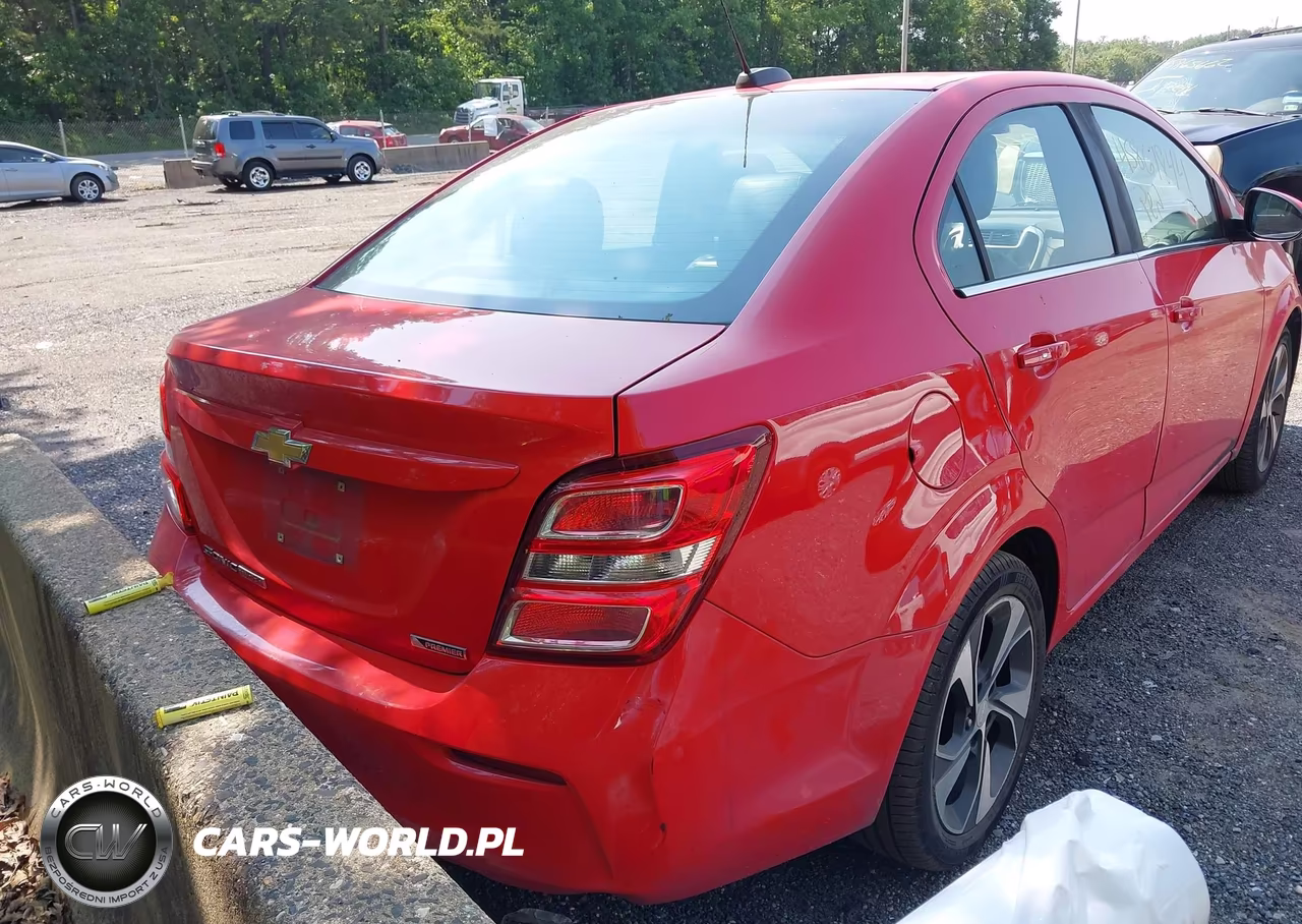 2017 Chevrolet Sonic Premier Auto VIN:1G1JF5SB1H4109384 - 4